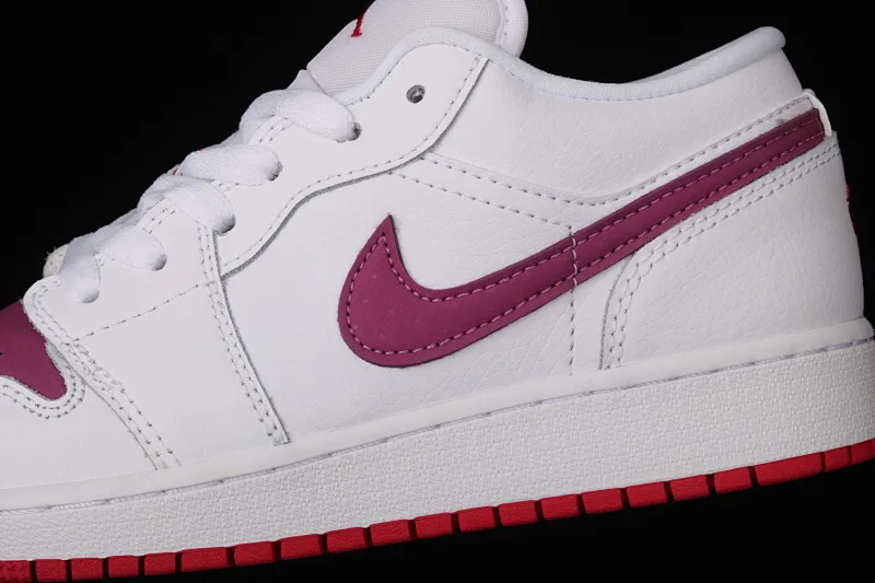 All categories Air Jordan Jordan series basketball shoes Air Jordan 1 Low G version pure original Air Jordan1 Low AJ1 Joe 1 Valentine's Day low-top basketball shoes 554723-161
